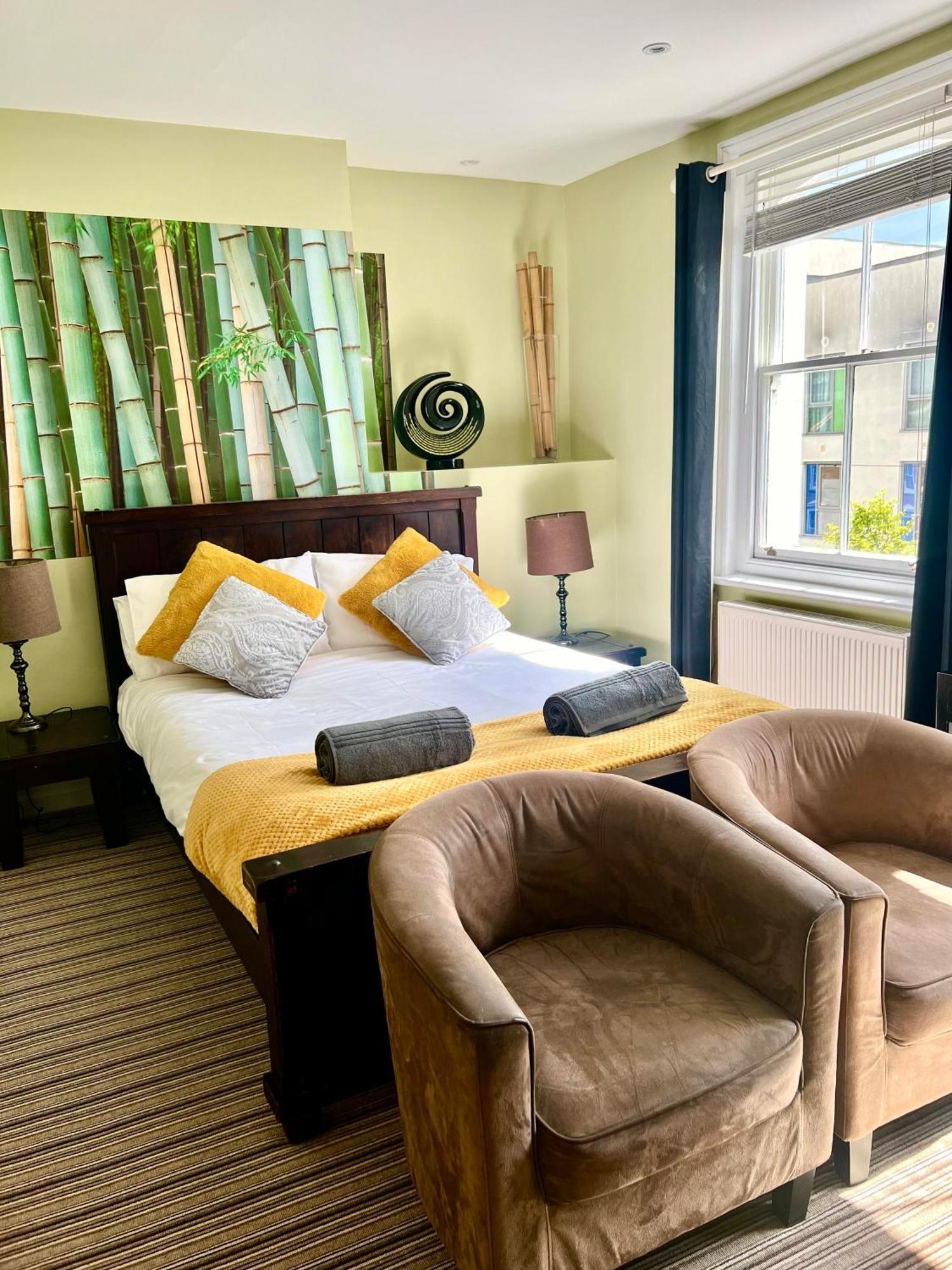 Bamboo Guesthouse Bornemouth Extérieur photo