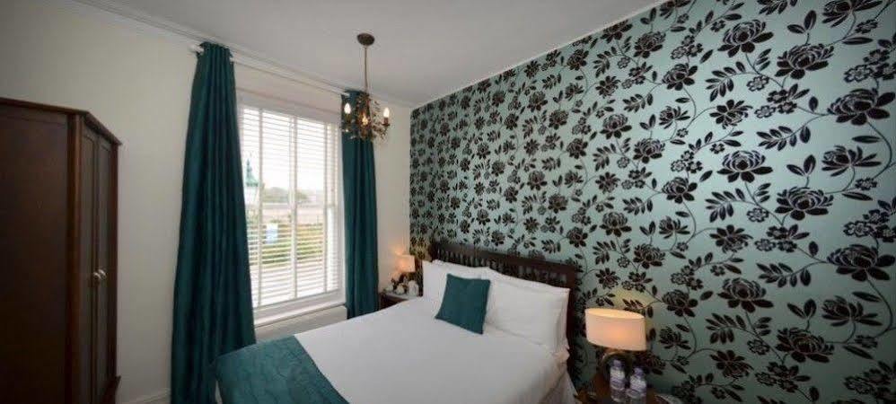 Bamboo Guesthouse Bornemouth Extérieur photo